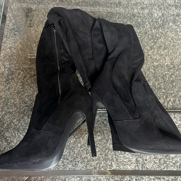 New Freya Black Over The Knee Fuax Suede Heel Stiletto Boots, 9 - Picture 5 of 7